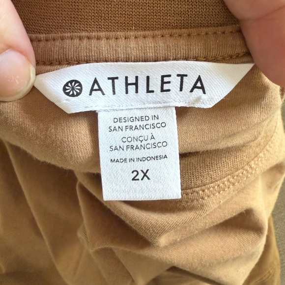 -Athleta Effortless Tee, Size 2X brown boxy short sleeve - Picture 7 of 8